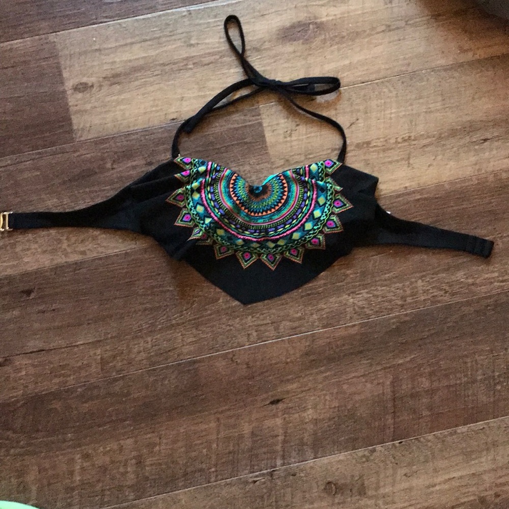 Bikini top